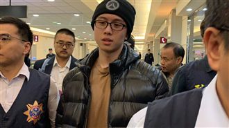 孫安佐返家／關8月悶壞！瘋狂做這事