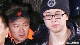 孫安佐、孫鵬、狄鶯抵達士林地檢署
圖／記者林士傑攝影