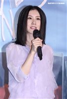 創作精靈歌手白安睽違四年再度發片，第三張全新專輯「1990s」將在12/14發行。（記者林士傑/攝影）