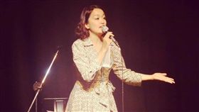 翻攝FB 凱莉　柯文哲記者會　口譯