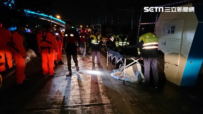 疑酒後失足　淡水情人橋驚見男性浮屍