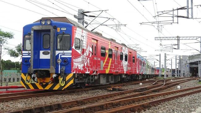 台鐵連假訂票首日　花東熱門時段秒殺