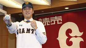上原浩治回歸日本職棒，加盟老東家讀賣巨人。（圖／美聯社／達志影像）