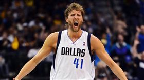 NBA／老斯基回歸！獨行俠仍輸太陽
NBA,達拉斯獨行俠,Dirk Nowitzki
翻攝自推特