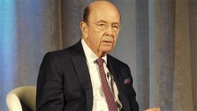 美國商務部長羅斯美國商務部長羅斯30日表示，中國在貿易上許多不公平作法是「濫用」，不能持續下去，而美國經濟成長強勁，挑戰中國現在恰逢其時。中央社記者鄭崇生華盛頓攝　107年7月30日