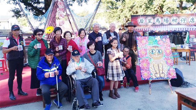 老朋友返后里馬場　見證百年風華再現