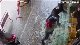 寵物旅館扯廟會衝突？　開幕式遭惡煞砸店