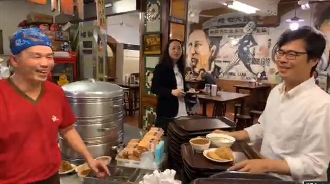 謝家肉粽挺韓生意差　一句話嗆爆郭家