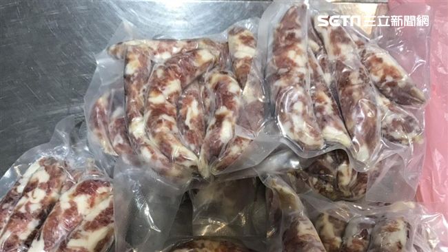 沒在怕？又有台男帶陸香腸闖關遭逮