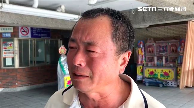 兒遭無照屁孩撞死！父：燒紙紮狗陪他