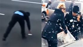 運鈔車,美國,銀行,撒錢,搶錢,竊盜,撿錢,車禍　圖／翻攝自推特　