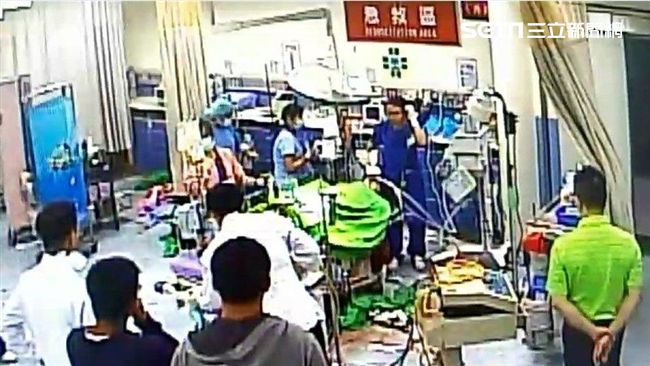 搶救羊水栓塞產婦　輸身體七倍血重生