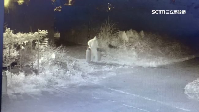 蒙面人摸黑偷瓦斯桶　竟是前員工幹的