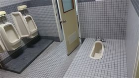 廁所無隔間／臉書爆怨公社