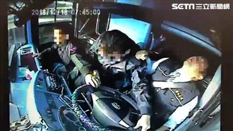 司機突陷昏迷！出殯車隊驚魂畫面曝光