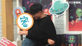 卓義峯、直播主「粥底」和「甜甜」
圖／17 Media提供