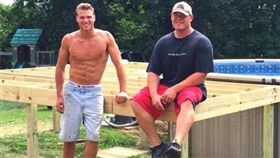 美國男模Matthew Noszka(圖/翻攝網路)