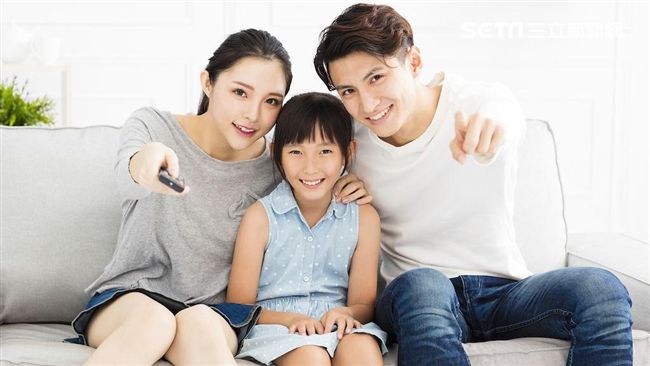都在看這個！小學生近視比例激增一成