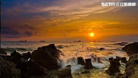 高雄市觀光局,旅客,西子灣,夕陽,新古典室內樂團,阿卡貝拉,台灣八景