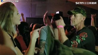 手語比歌詞！女兒帶聽障父聽演唱會