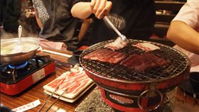 燒烤、火鍋、火烤兩吃／flickr／諾雅爾菲／https://flic.kr/p/biQdWk
