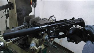 改槍工廠隱身住宅區　藏8百萬元槍械