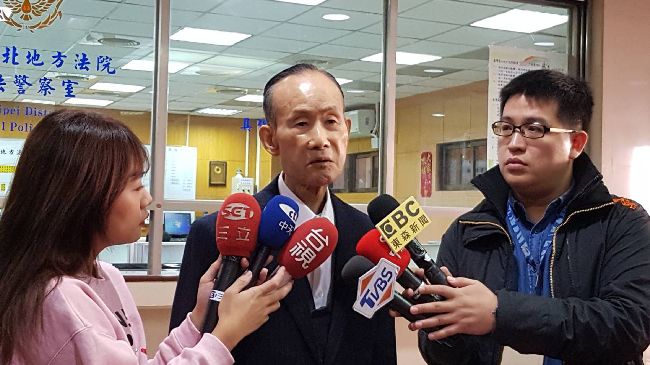 六大官司纏身　趙藤雄出庭暴瘦臉凹陷