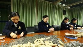 中國重慶,硬幣,銀行　圖／慢新聞