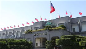 花蓮縣政府：媒體採購案是謝公秉簽章花蓮縣政府媒體採購案傳爭議，花蓮縣政府發出新聞稿表示，「縣政宣導影片素材資料庫蒐集建立採購」與「縣政宣導平面素材資料庫蒐集建立採購」兩案，皆由當時擔任縣府副秘書長的謝公秉會核意見及簽章。中央社記者李先鳳攝　107年12月19日