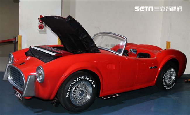 莫文蔚首次公開演唱會後台服飾、道具、化妝間等。（記者邱榮吉/攝影）