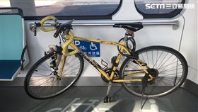 淡海輕軌,綠山線,多功能停放區,自行車,／記者蕭筠攝影