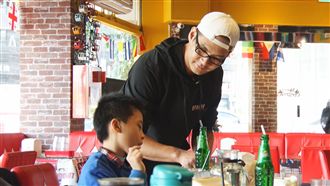 浪子回頭／曾做盡壞事　他開店贖罪