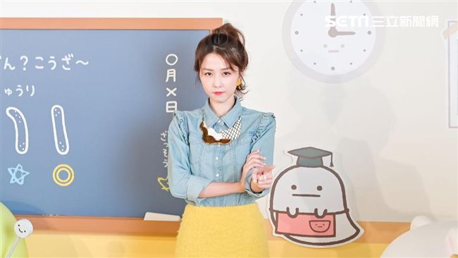 女星求籤招好運　嘆孤單寂寞惟貓狗伴