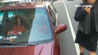 並排違停還嗆聲　女駕駛：找人修理你