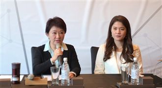 「大學姐」找到工作！被盧挖到台中了