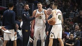 ▲Nikola Jokic遭驅逐出場。（圖／美聯社／達志影像）