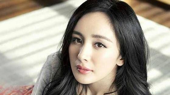 楊冪財務狀況曝光！工作人員爆都裝窮