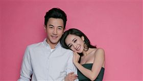 劉愷威,楊冪。（圖／翻攝自微博）