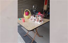 冬至,拜拜,祭祖,供品,薑餅屋,聖誕節,爆廢公社　圖／翻攝自臉書爆廢公社