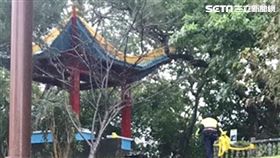 台北市南港公園涼亭驚傳上吊自殺事件（讀者提供）