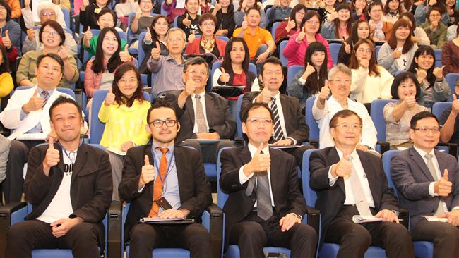 失智症去標籤化　台日交流推社區照護