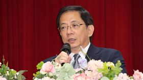 管中閔赴嘉義市議會演講（2）台大校長當選人管中閔（圖）8日到嘉義市議會以「台大新價值，台灣新意志」為題演講，他表示，台大的未來，就是建立一個更開放、更具創意的未來大學，引領台灣看見希望。中央社記者江俊亮攝　107年10月8日