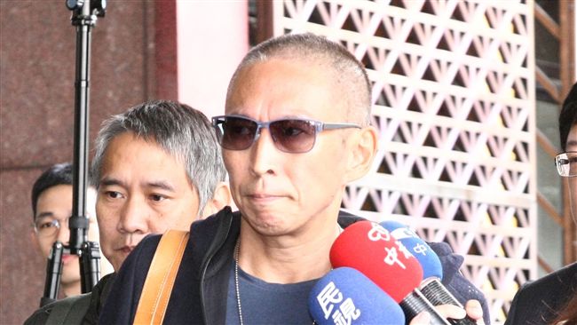 撕破臉？鈕承澤性侵案律師突解除委任