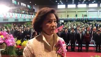 林姿妙念得太尷尬　宣誓詞狂重複這句