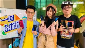 主持人雲爸、實況主瑞咪以及3C達人廖阿輝開箱2018下半年安卓旗艦手機。
SONY Xperia XZ3「SIDE SENSE AI側邊操控」
3C達人廖阿輝測試Mate20 Pro「AI卡路里識別」。
OPPO Find X「3D智慧美顏」讓你美肌不求人！