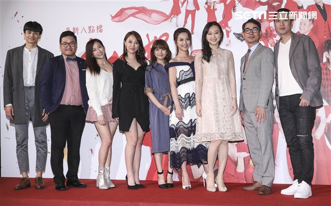三立新八點台劇「炮仔聲」首映會，鍾亞翰、詹家儒、林書葶、林筳諭、許孟寧、苗真、環宣、謝其文、吳懷中。（記者林士傑/攝影）