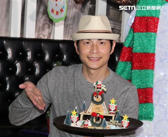 孫協志聖誕傳善，用『守候，一光年』的時間，擔任公益大使，陪伴弱勢兒童製作薑餅屋，圓孩子的耶誕夢。（記者邱榮吉/攝影）