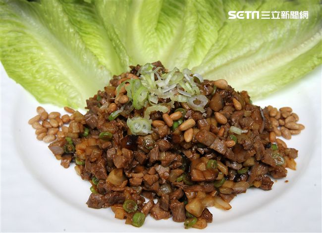 鴨肉鬆。（記者邱榮吉/攝影）