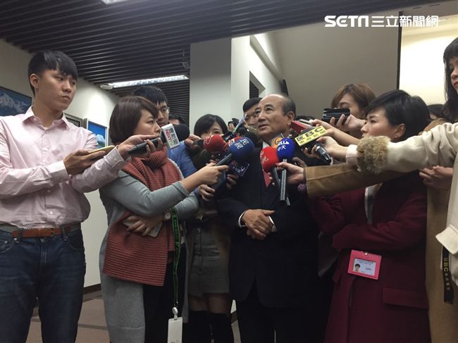 王證實入府喬管案　讚葉大無畏精神