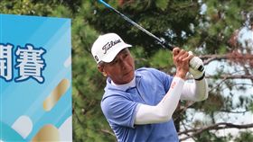 ▲呂文德打球不拚距離，靠準度求落點。（圖／TSPGA提供）